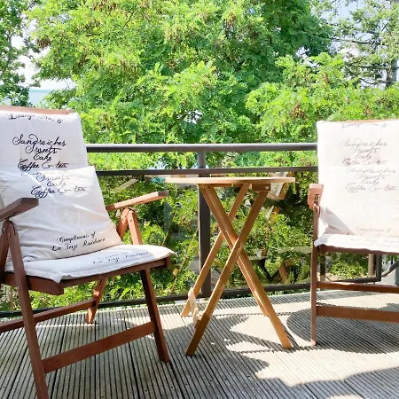 Strandallee 200 Wg 409 Hochwertiges Studio Mit Teilmeerblick Ganz Nah Am Strand Timmendorfer Strand